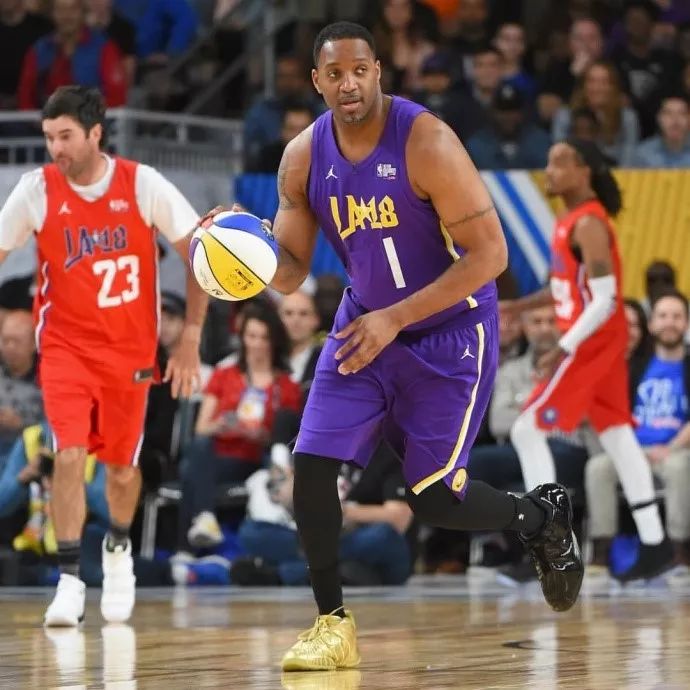 都比以往更 都比以往更