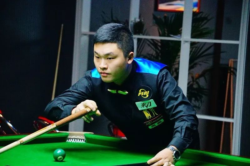 與自由的碰 與自由的碰