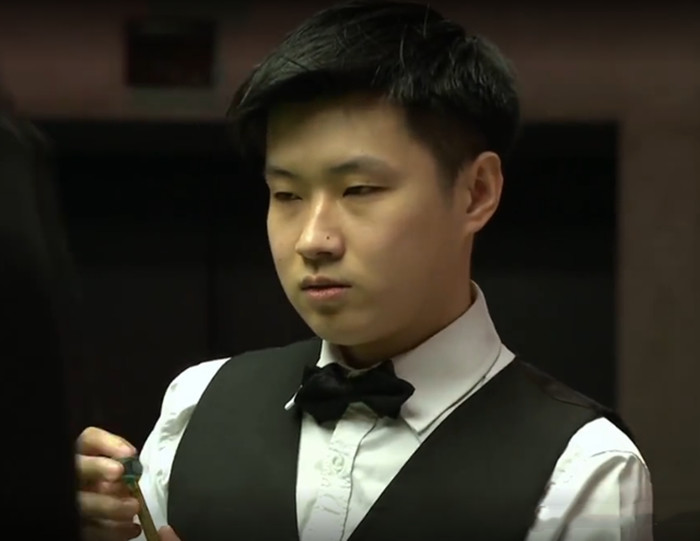 首次夺得三 首次夺得三